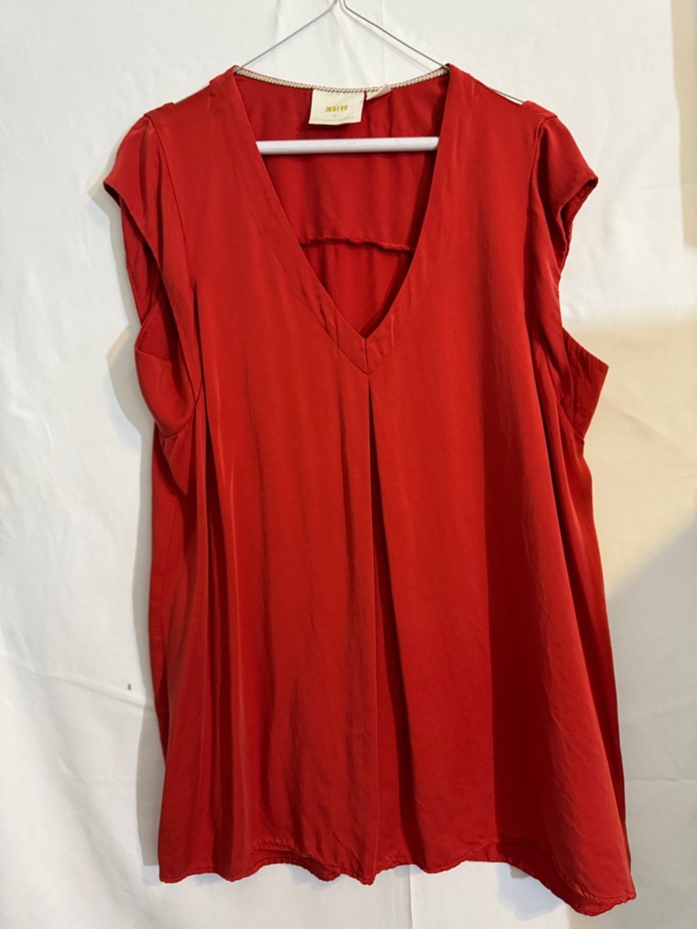 Maeve Red V-Neck Sleeveless Tunic Top